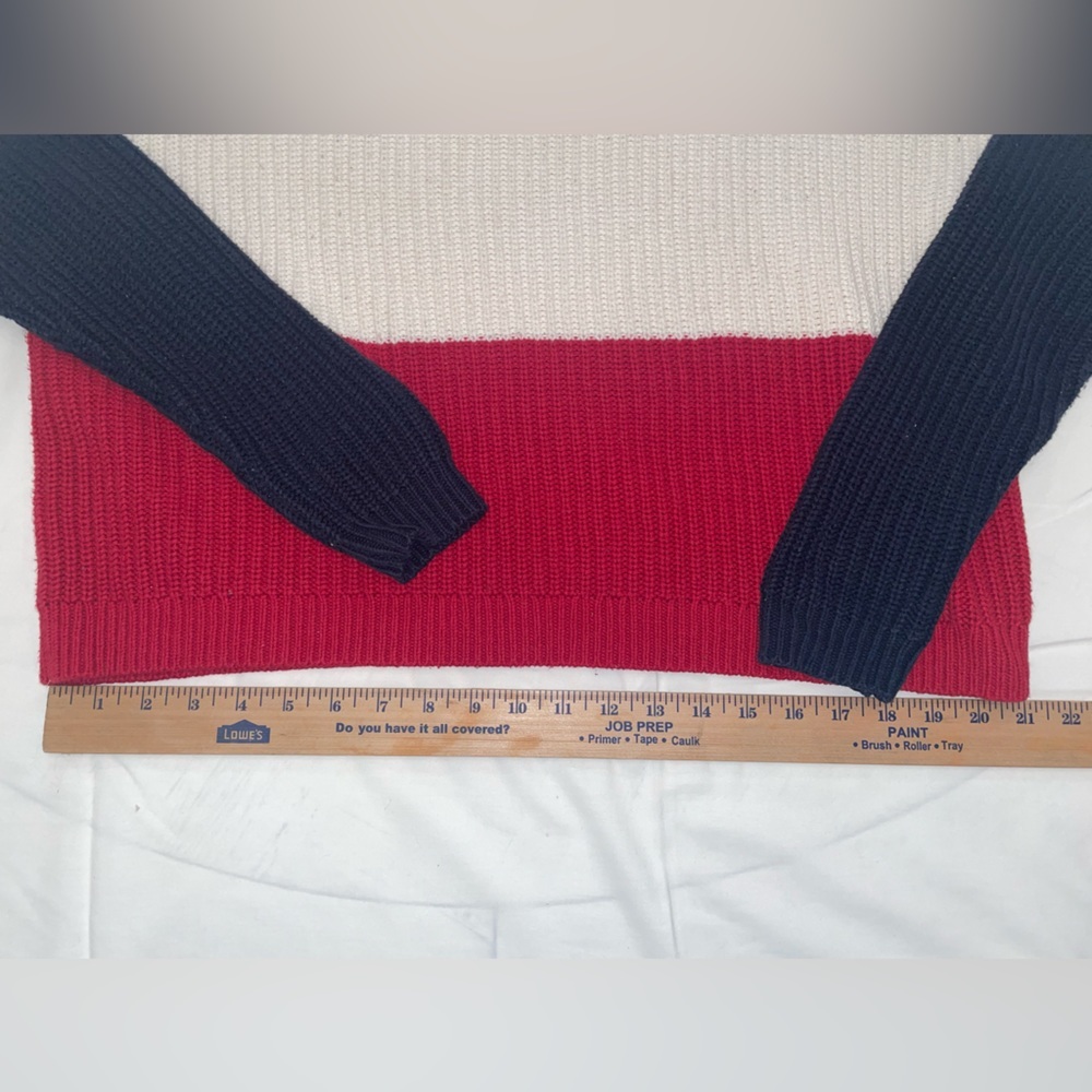 LA Hearts Sweater - Picture 5 of 6